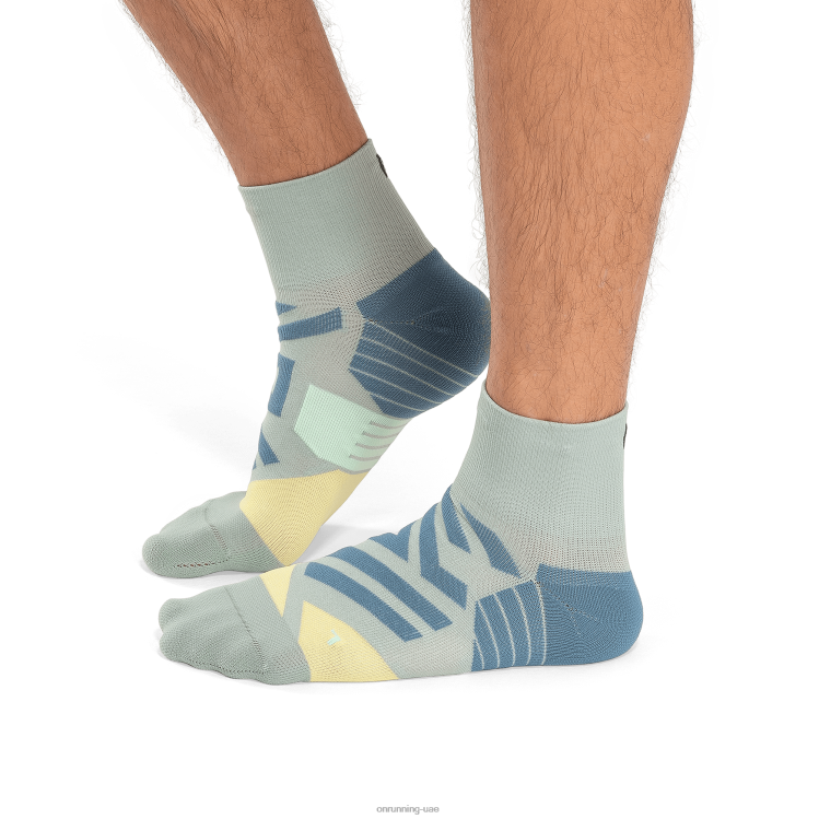 On Runningجورب متوسط ​​الأداء DH2TH711 الحماس / الطحلب